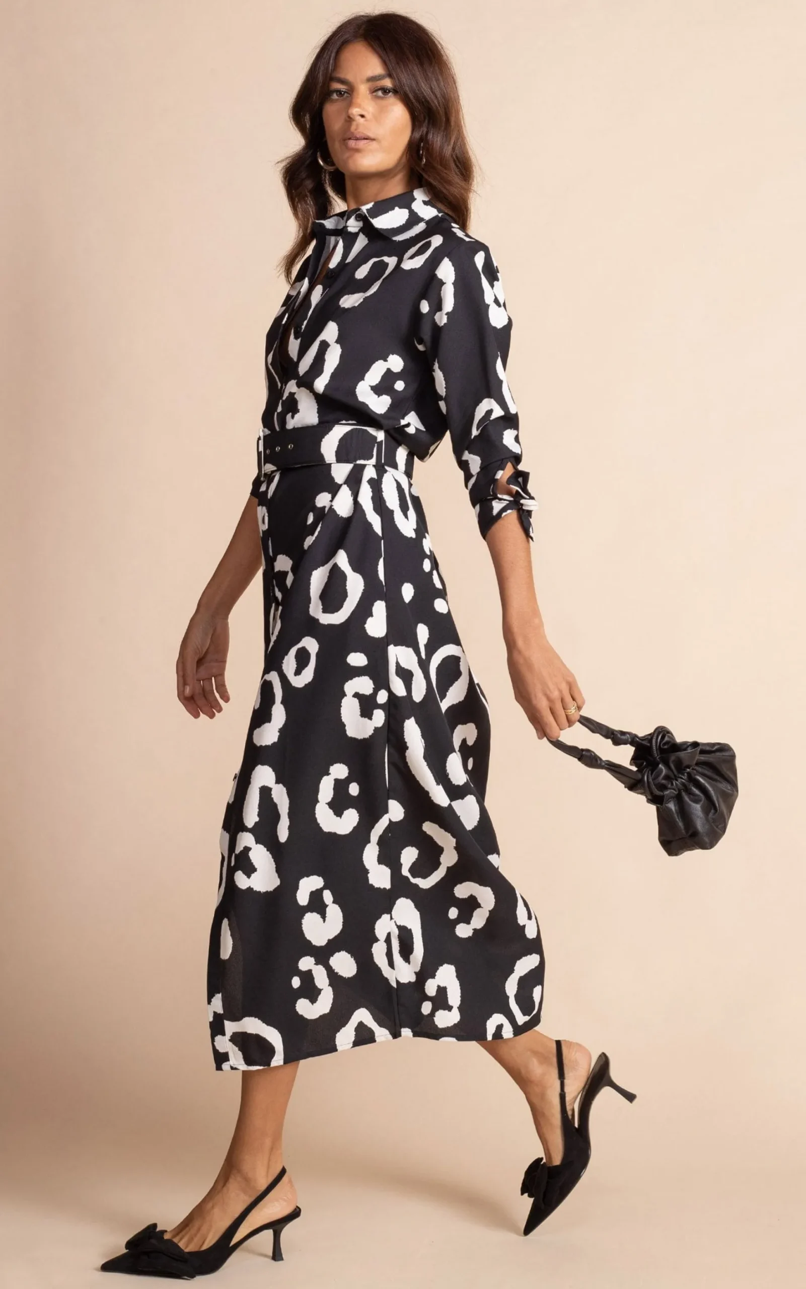 Alva Midi Shirt Dress In Oversized Mono Leopard