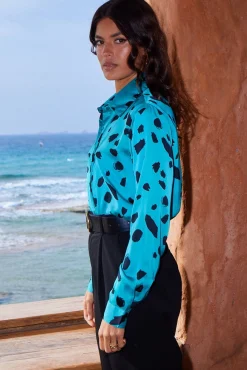 Nevada Shirt In Abstract Dot Black On Teal